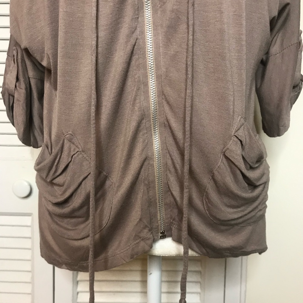 Vintage Oversized Short Sleeve Grey Hoodie - Picture 2 of 5